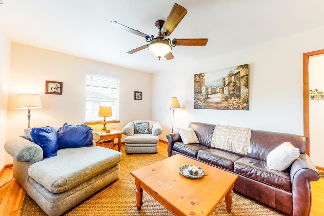 Backyard Escape Apartman Galveston Kültér fotó