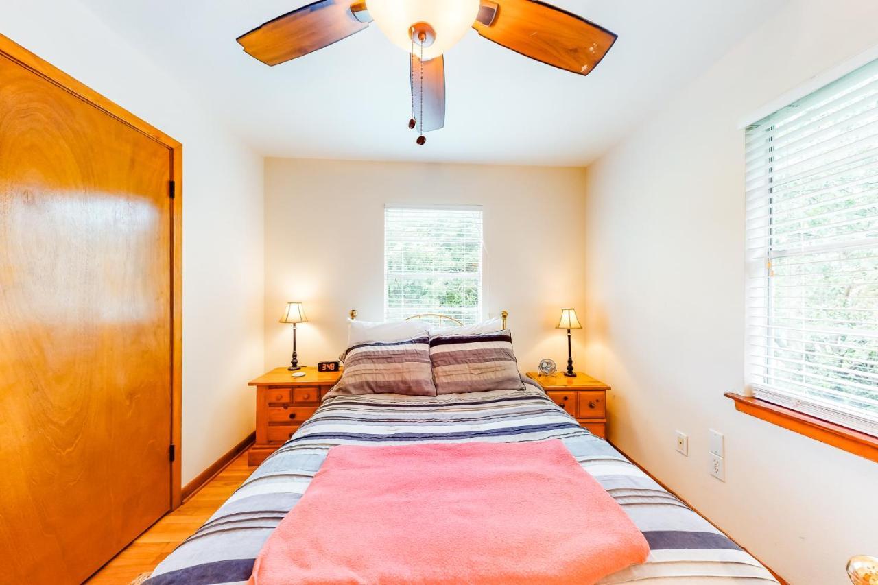 Backyard Escape Apartman Galveston Kültér fotó